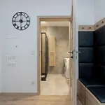 Lejlighed Exclusive And Modern Grey With Furnished Balcony In By Renters *