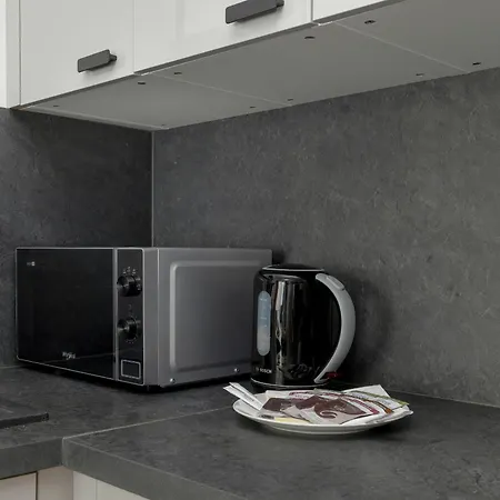 Exclusive And Modern Grey With Furnished Balcony In By Renters Apartament Kołobrzeg